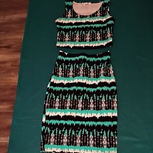 Stylish Black and Turquoise 2pc Set